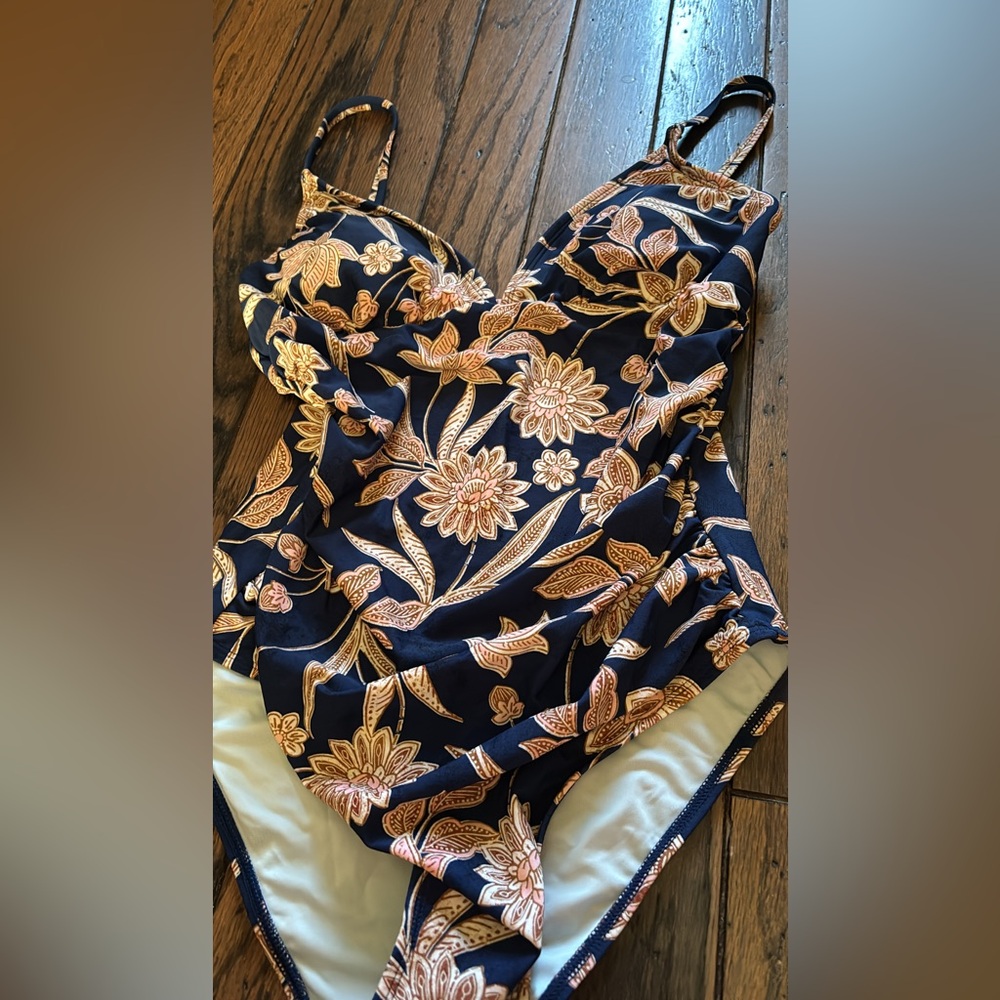 CupShe Blue and gold Floral Swimsuit tummy control,adjustable straps padded.